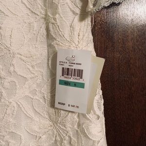 TAGS ON NEVER WORN CREAM LACE DRESS